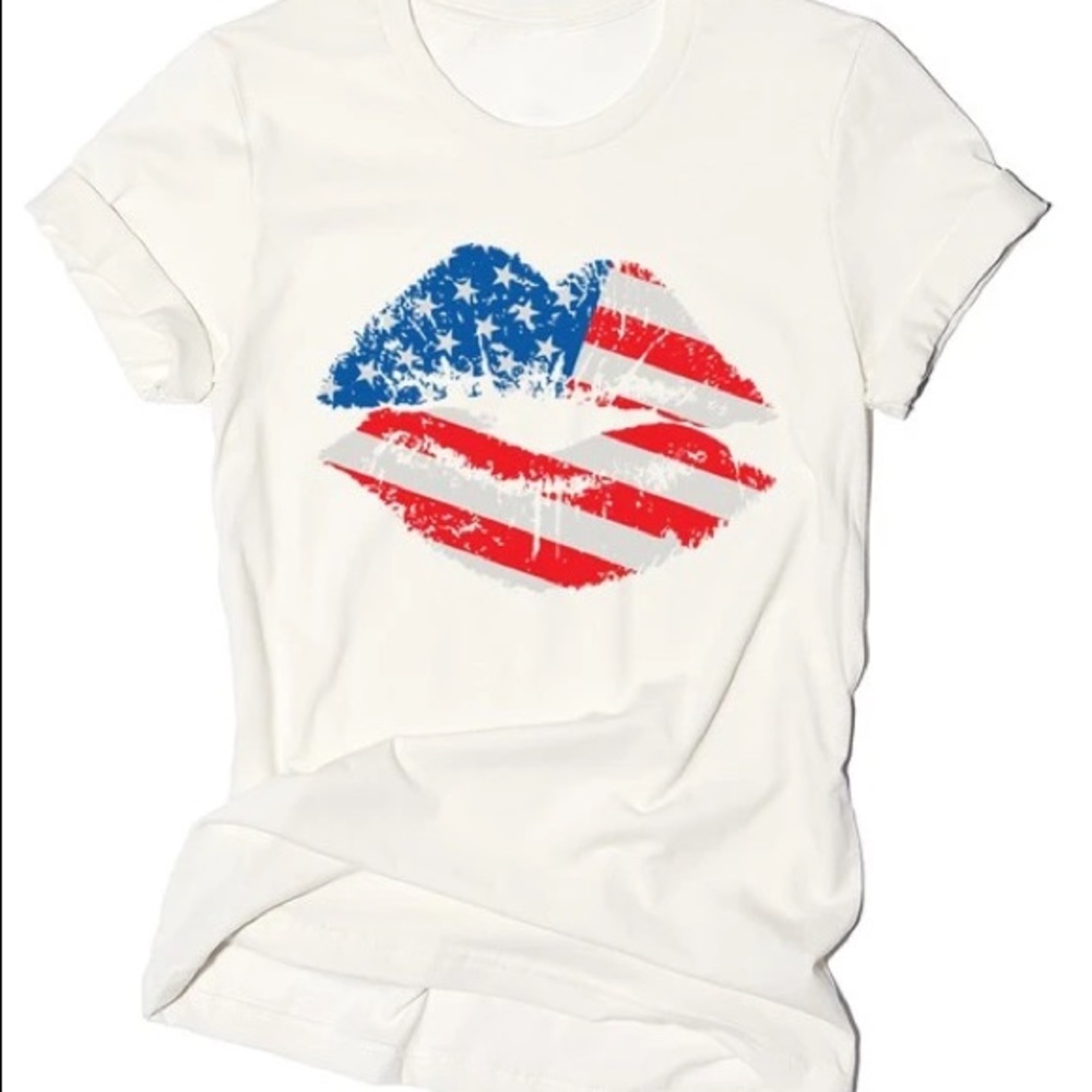 Graphic tee